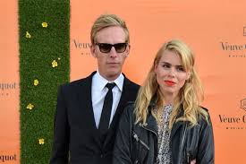 This was probably not billie piper's finest hour, but in 2005 she was one of the stars of a british film called things to do by chance it also starred emilia fox, the cousin of piper's future husband. Billie Piper Granted Quickie Divorce From Laurence Fox