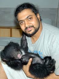 India's 'Steve Irwin', Kartick Satyanarayan, calls for support to save  endangered wildlife