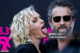 1,230 John Hendrix Photos & High Res Pictures