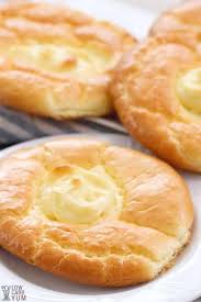 One of the hardest parts of starting a keto diet is having to give up sweets and deal with some serious sugar withdrawals when you're just getting started. 48 Best Keto Cream Cheese Recipes Is Cream Cheese Keto