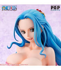 Amazon.com: Megahouse One Piece Portrait of Pirates: Corazon & Law PVC  Figure : Toys & Games