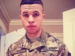 Soldier accused of trying to steal rifles turns self in