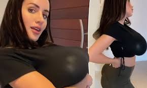 Love Island's Vanessa Sierra models HUGE fake breasts and a bouncy bottom |  Daily Mail Online