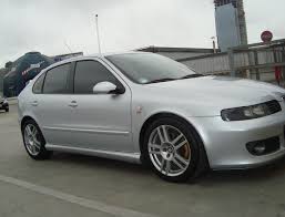 Seat Leon Cupra Photos And Specs Photo Seat Leon Cupra Spec And 17 Perfect Photos Of Seat Leon Cupra Seat Leon Seating Perfect Photo