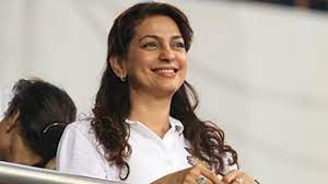 Juhi chawla is an indian actress, model, film producer, voice actress, film producer and television presenter. 3rvqlythufoyqm