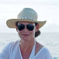 Amanda Gunning Email & Phone Number