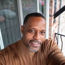 What series is similar to Queen of the South?