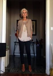 This will be a much more figure flattering route and avoid that frumpy look so many women fall into as we get older. How To Wear Leggings After 50 Jeans 33 Ideas How To Wear Leggings Fashion 60 Fashion