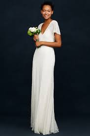 33 Crucial Tips To Find The Wedding Dress Of Your Dreams Wedding Dresses Casual Wedding Dress Minimalist Wedding Dresses