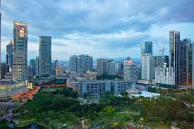 Very close to klcc, pnb darby park, the binjai, traders hotel. Klcc With Masjid Asy Syakirin Kuala Lumpur Malaysia Kuala Lumpur Masjid City View