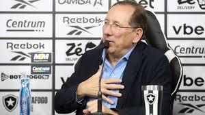 Por que Textor foi afastado de SAF do Botafogo: de recuperação judicial a três assinaturas no mesmo documento