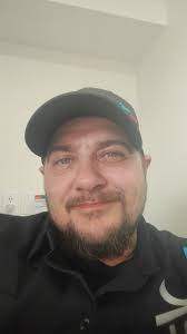 Hi guys. My name's Jeo, Im 27 years old. I would like meet and make new  friend for relationship