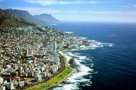 En resa till sydafrika är ett minne för livet, med ändlösa stränder, ett fängslande djurliv, vingårdar på förutom den fantastiska naturen rymmer sydafrika även kaotiska storstäder, vilket ger en mångfald. Sydafrika Utrikespolitiska Institutet