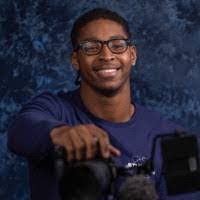 Deshon Sanders's Instagram, Twitter & Facebook