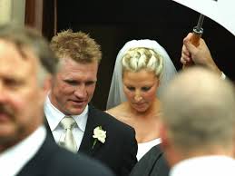 Nathan buckley had a terse exchange with afl reporter tony jones during a press conference announcing his decision to step down from his position as coach of collingwood. Afl News Nathan Buckley Wife Tania Separation Divorce Why Did They Split Kids Rumours Collingwood Coach Herald Sun