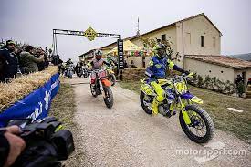 Explore a wide range of the best valentino rossi on besides good quality brands, you'll also find plenty of discounts when you shop for valentino rossi. Rossis Zweites Standbein Hinter Den Kulissen Des Vr46 Marketing Imperiums