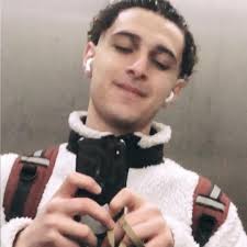 Stream adam.Soy music