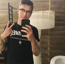 Wideofilmowanie może być profesjonalne !!! Czy Lukasz Wawrzyniak To Kamerzysta Samequizy