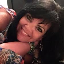 Evie Lewis-Williams (@eviesvocal)