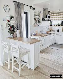 Skandinavskaya Kuhnya S Barnoj Stojkoj Bez Navesnyh Shkafov Smallkitchen Kitchen Remodel Small Kitchen Room Design Kitchen Design Small