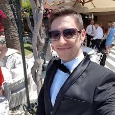 David Wickham (@daveywicks)