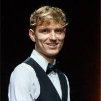 900+ "Ducommun (-schorno)" profiles