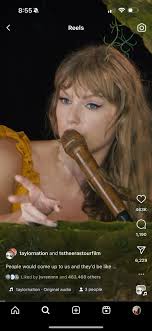 What does it mean??✌️ : r/GaylorSwift