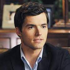 Последние твиты от ian harding (@ianmharding). Filmografie Ian Harding Fernsehserien De