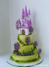 Every day is great when sofia the first is here! Castle Cake Made It For National Capital Area Cake Show Everything Edible Cakecentral Com