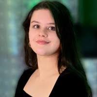 Cecelia Macdonald's Instagram, Twitter & Facebook