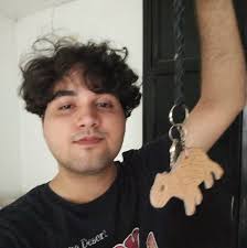 Definitivamente, quiza esto sea una reliquia que no valga para nada pero...  aparte de los Bundles que son codigos para canjear, es increible que  realmente existe el Fortnite en disco para el