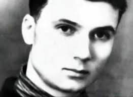 Его казнили 14 февраля 1994 года. Yurij Komyagin Strannosti V Dele Chikatilo Andreya Romanycha Chast 8 Jurikan Livejournal