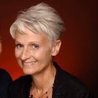 Jennifer Willner's Instagram, Twitter & Facebook