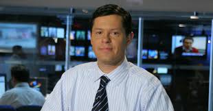 Y el toque inicial a las 5:00 p.m. Juan Roberto Vargas Director De Noticias Caracol Tiene Coronavirus Este Es Su Estado De Salud