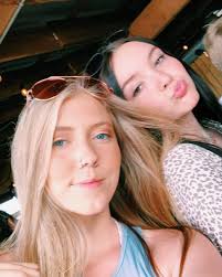 lily danielle :) (@lilydsweet) • Instagram photos and videos