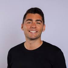 Ray Castello (@raycastee)