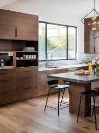 A Couple Puts Their California Home On Track For Leed Certification In 2020 Kitchen Interio In 2020 Modern Kitchen Design Small Modern Kitchens Kitchen Decor Modern