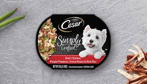 Our gourmet wet dog food is formulated for small dogs of all ages. Small Breed Gourmet Dog Food Cesar
