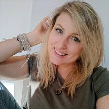 Julia Luschin (@luschinjulia) • Facebook