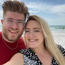 Corina Walker (corinaleighx3)