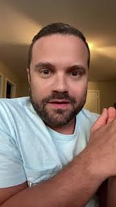 Chuly!! #lemetellyousomfin #carlosmontiel #comedia #latin #porquesi  #larisalocuratodo