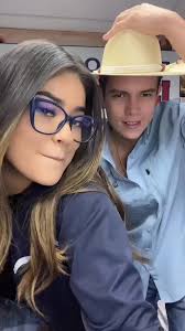 BAILA CON LA BANDA 🤠 #elsalvador #lachevere #radio #sivar #trending ...