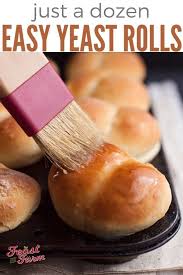 Easy Yeast Rolls Recipe Easy Yeast Rolls Homemade Yeast Rolls Homemade Bread Recipes Easy