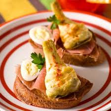 Pintxos Aux Artichauts Et Au Jambon Recettes Recette Recettes De Tapas Recette Alimentation