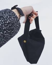 4m1t L Heure Du Lunch No 4 6 1 Format Medium Sac A Lunch En Toile De Polyester Lavable Et Impermeable Format Medium Diametre Sac Lunch Cuir Noir Courroie