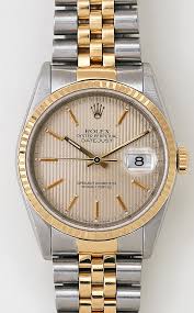 Rolex uses perpetual calibers for its oyster models, and these have come to become the most iconic calibers of rolex. Rolex Datejust Watch How To Spot The Real Deal