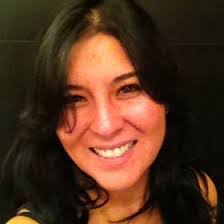 Zoraida Robles's Instagram, Twitter & Facebook