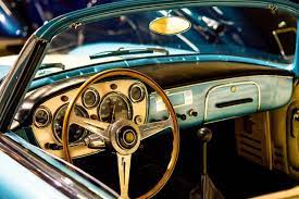 How To Tell Which The Best Place Is To Sell A Car In 2020 Sell Car Cheap Car Insurance Car Insurance