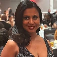 Tamara Andrews's Instagram, Twitter & Facebook