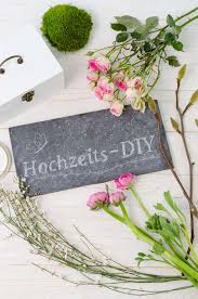 Buy engagement ring box and get the best deals at the lowest prices on ebay! Fruhlingshafte Magnolien Hochzeit Teil 3 Ringbox Mit Frischen Blumen Dekorieren Blumigo